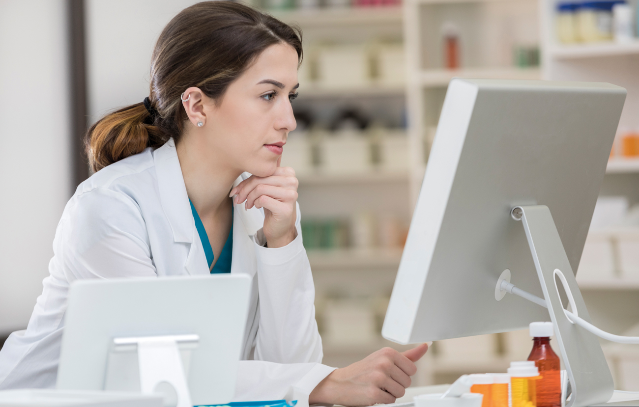 pharmacist_computer_modC.jpg