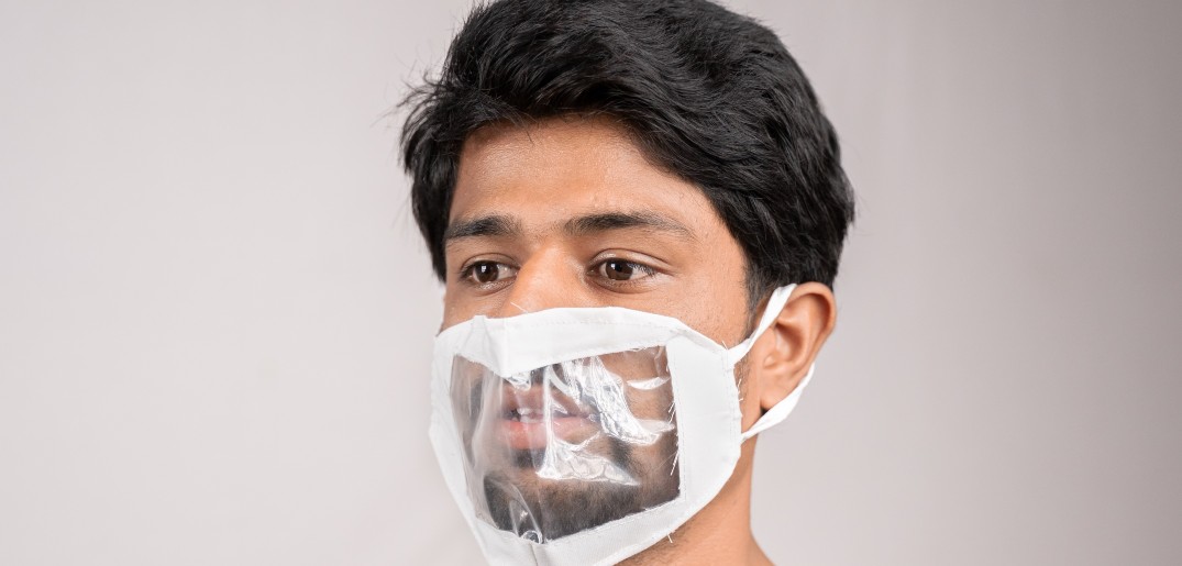 Face masks transparent 1075.jpg