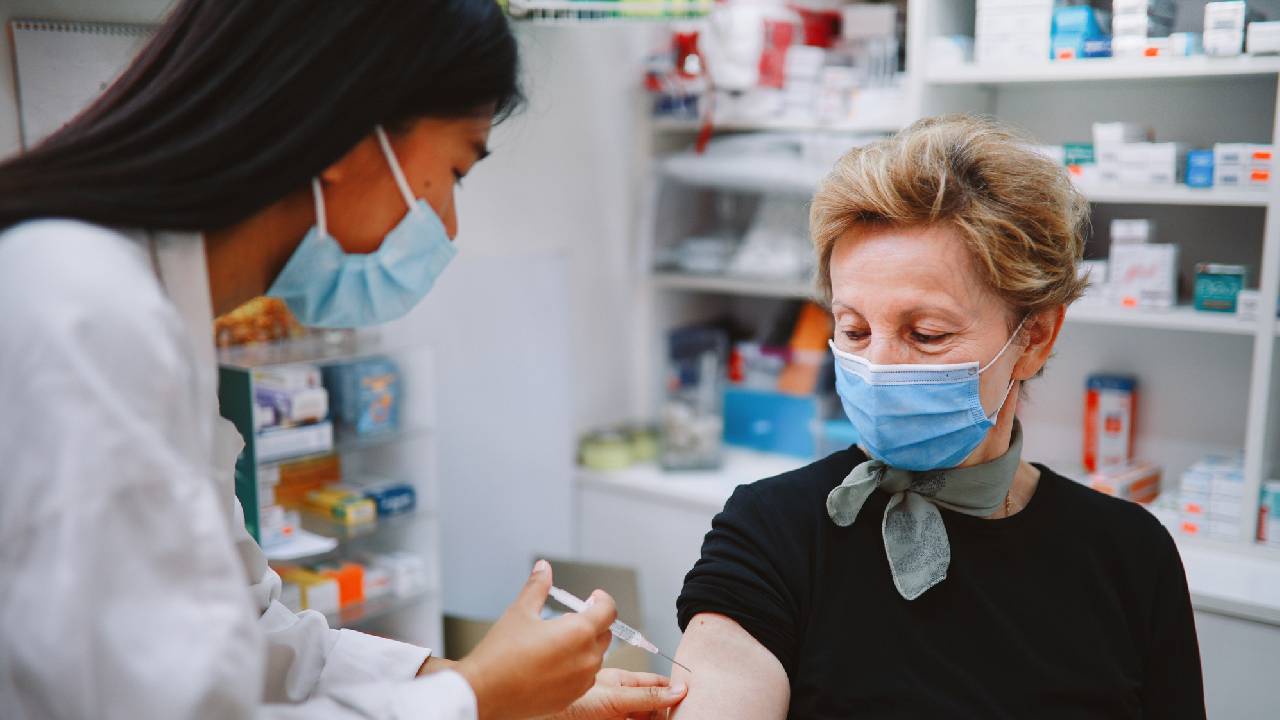 covid vaccination_summary.jpg